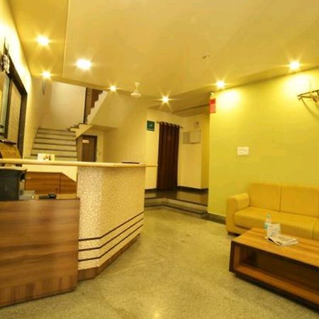 Hotel Shyam Villa Ábú-hegy Kültér fotó